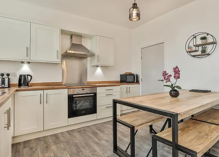 Hidden Gem-Open To Book-Super Location