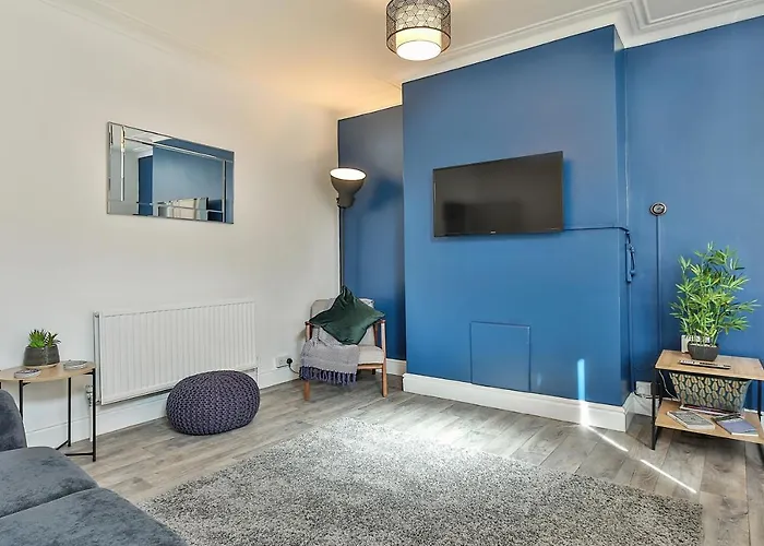 Hidden Gem-Open To Book-Super Location