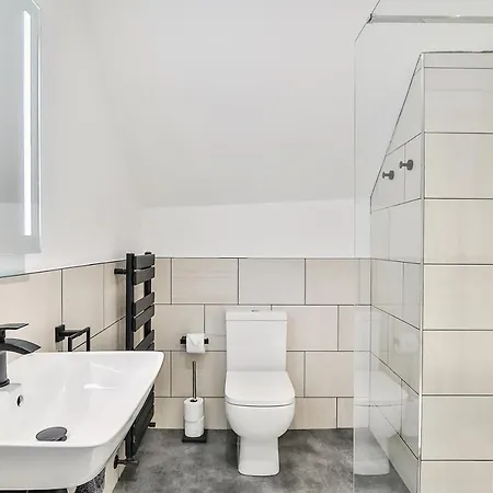 Hidden Gem-Open To Book-Super Location Villa Sheffield Exterior photo