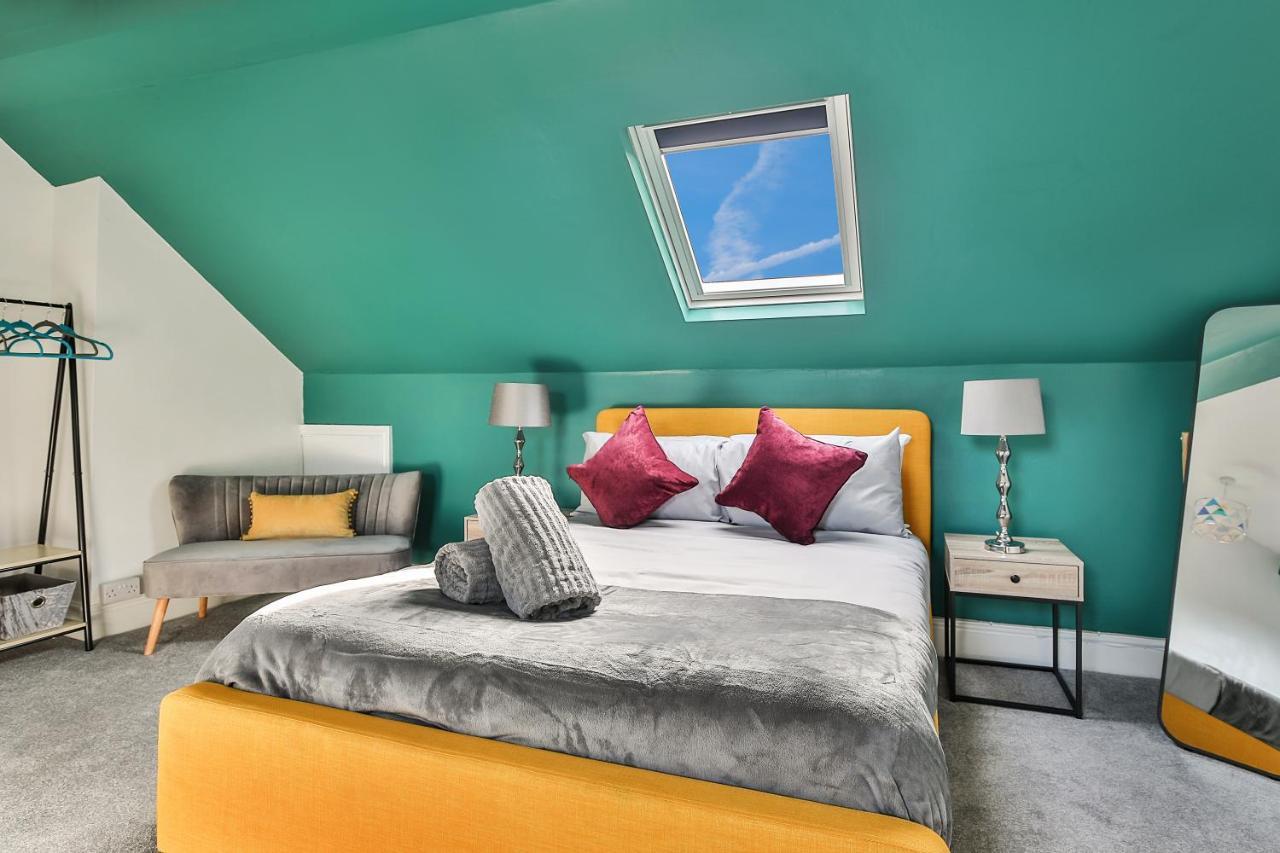 Hidden Gem-open To Book-super Location Casa de Férias *